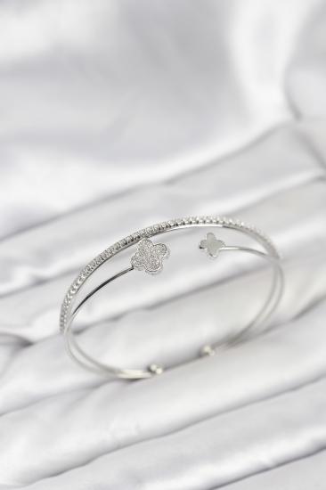 Yonca Model Pirinç Gümüş Renk Kadın Bileklik