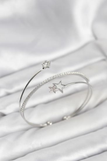 Yıldızlı Model Pirinç Gümüş Renk Kadın Bileklik