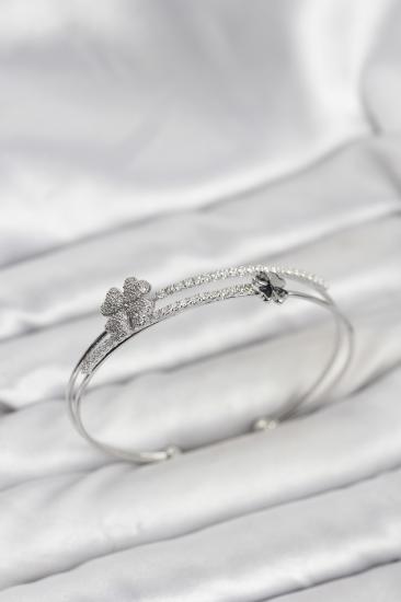 Hkursat Pirinç Gümüş Renk Yonca Model Kadın Bileklik