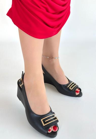 Hkursat Mamba Siyah Cilt Dolgu Topuk Ayakkabı