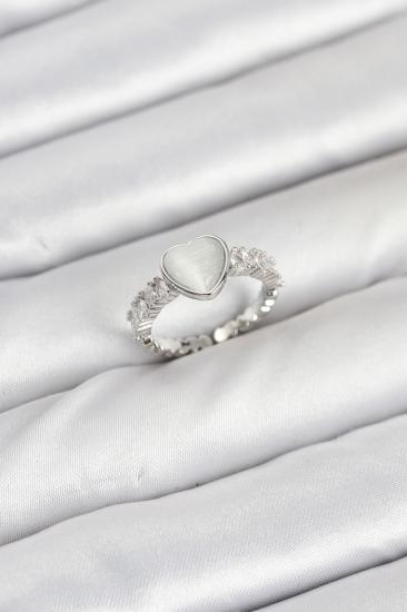 Hkursat Pirinç Gümüş Renk Zirkon Taşlı Kalpli Kadın Yüzük