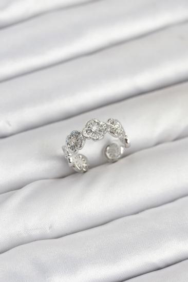 Hkursat Pirinç Gümüş Renk Yonca Model Kadın Yüzük