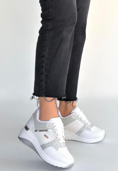 Hkursat Geja Beyaz Cilt Bağcıklı Spor Ayakkabı