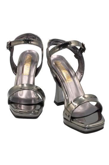 Hkursat Platin Rugan Klasik Topuk Kadın Ayakkabı