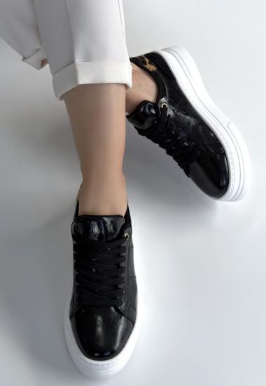 Hkursat Jetan Siyah Rugan Bağcıklı Spor Ayakkabı