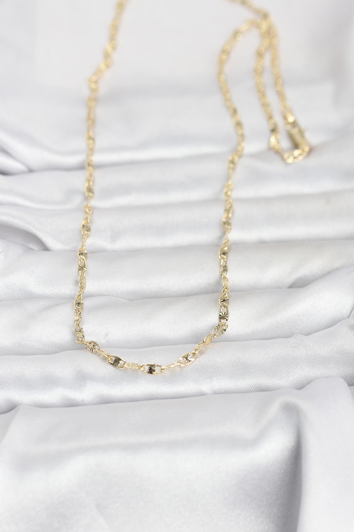 CM 14K Gold Renk Lazerli Gemici Zincir Model 60 cm Kadın Kolye