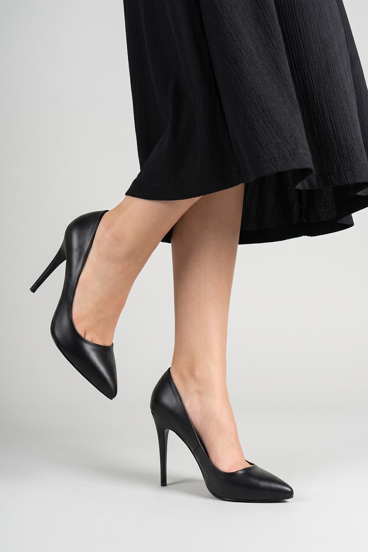 Bluefeet Siyah Cilt Topuklu 10 Cm Kadın Stiletto Ayakkabı